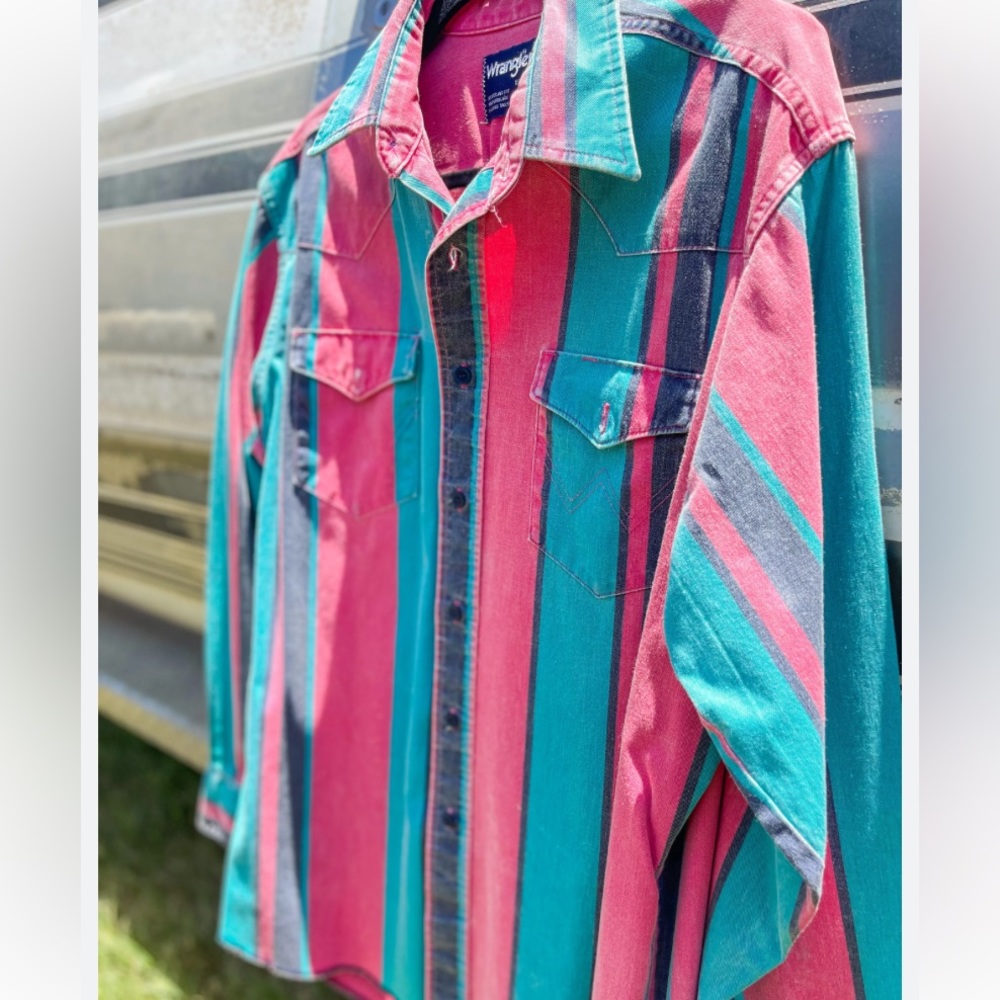 VINTAGE WRANGLER MENS BUTTON DOWN/BRUSHHOPPER